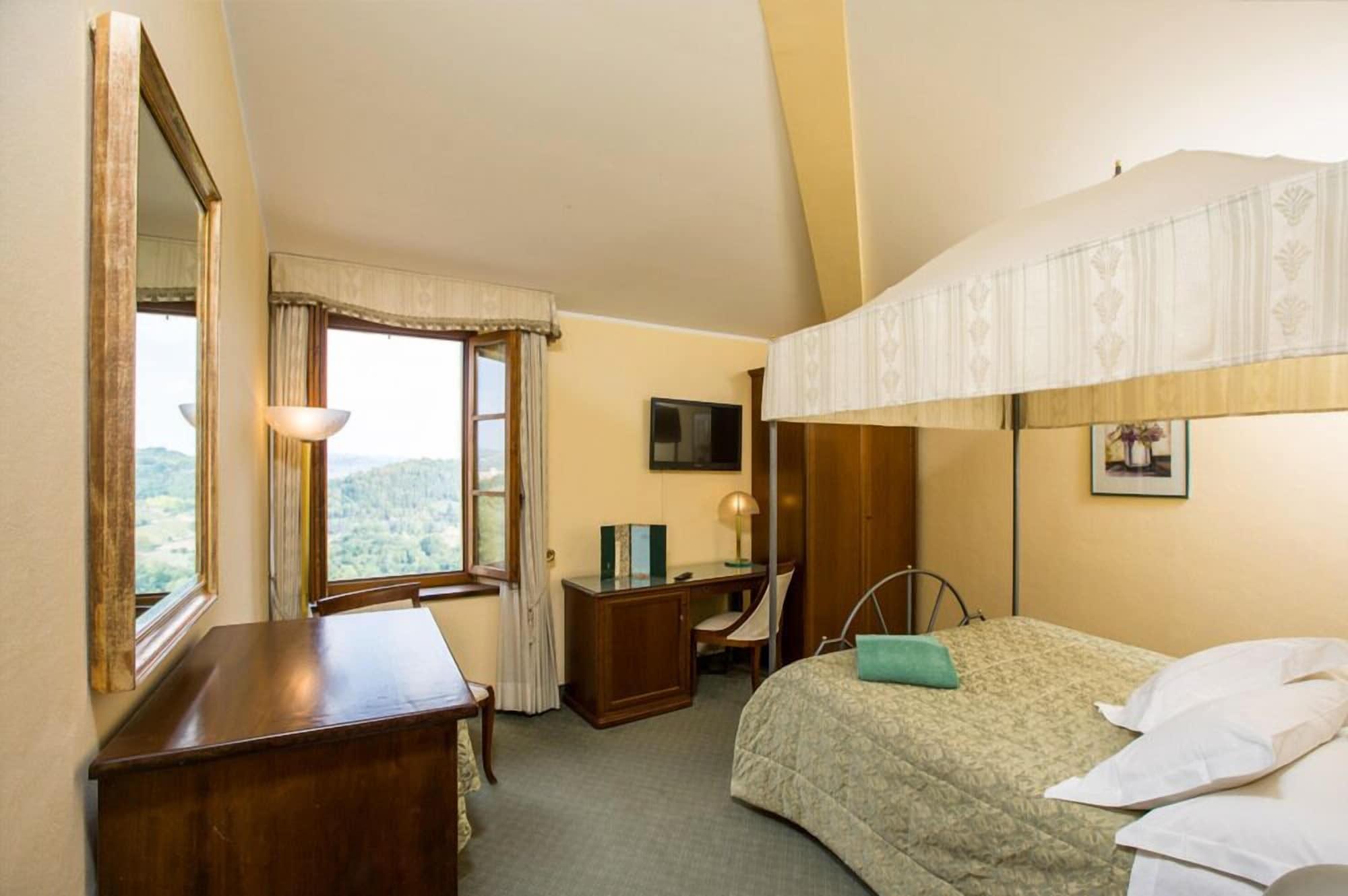 วิลลา ซานลุกเกเซ โฮเทล Hotel ปอจจิบองซี ภายนอก รูปภาพ
